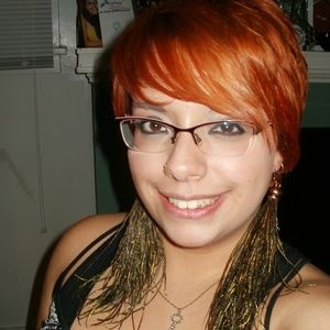 Meet your Posher, Gloria